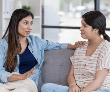 mother-talking-to-daughter